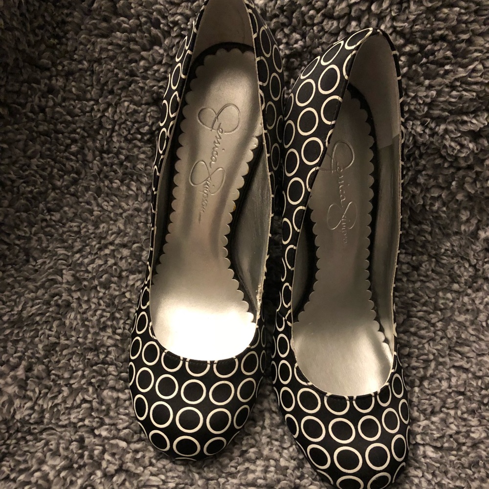 Black n white heels